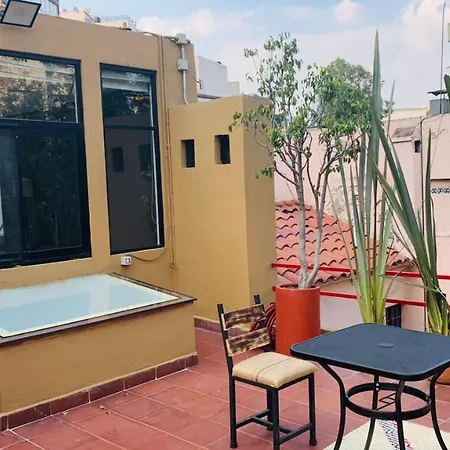 The Reef House Condesa Bed & Breakfast